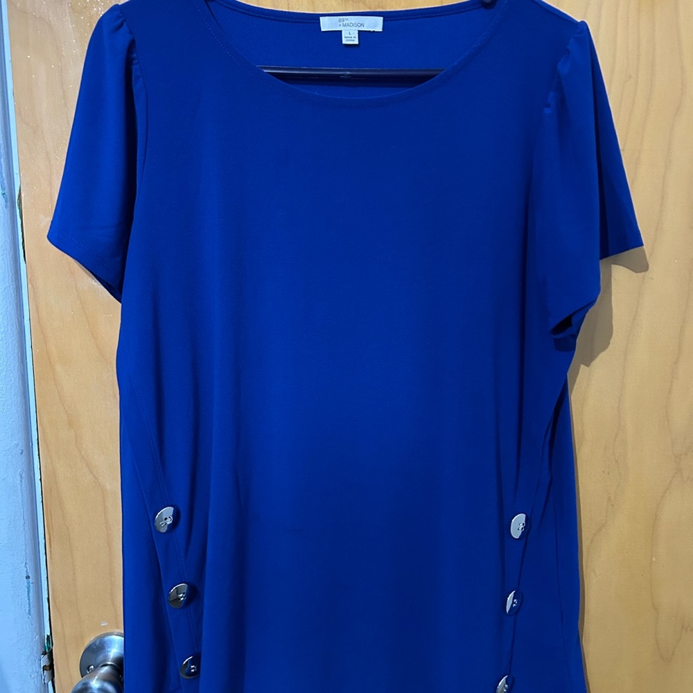 89th & Madison Blue Boxy Short Sleeve Blouse